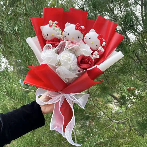 Kittybukiet – Bukiet Wiecznych Kwiatów z Hello Kitty | Prezent na każdą okazję 35 CM